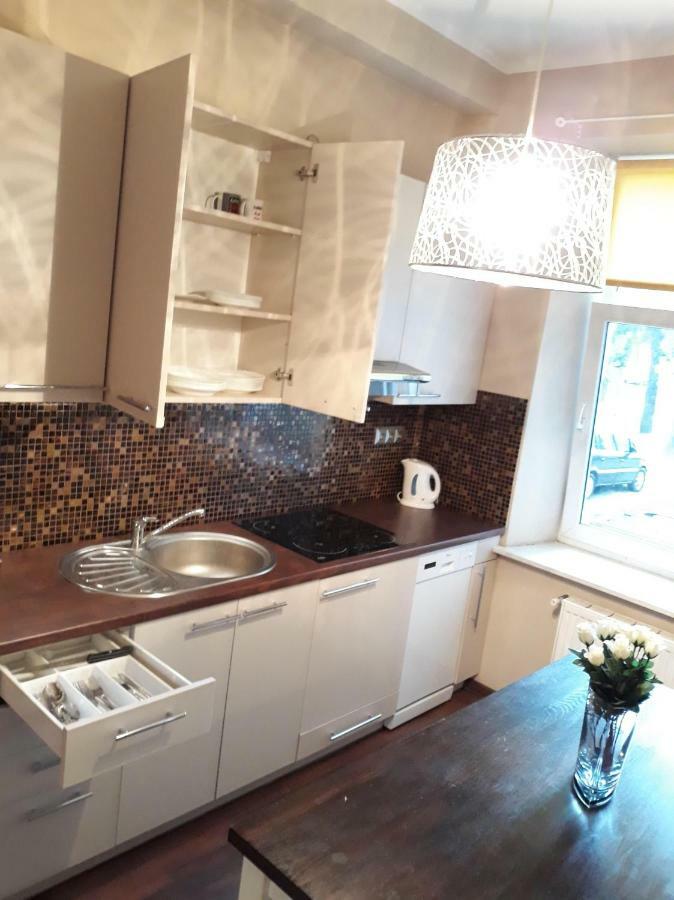 Apartament Pod Aniolami Na Starowce W Radomiu Екстер'єр фото