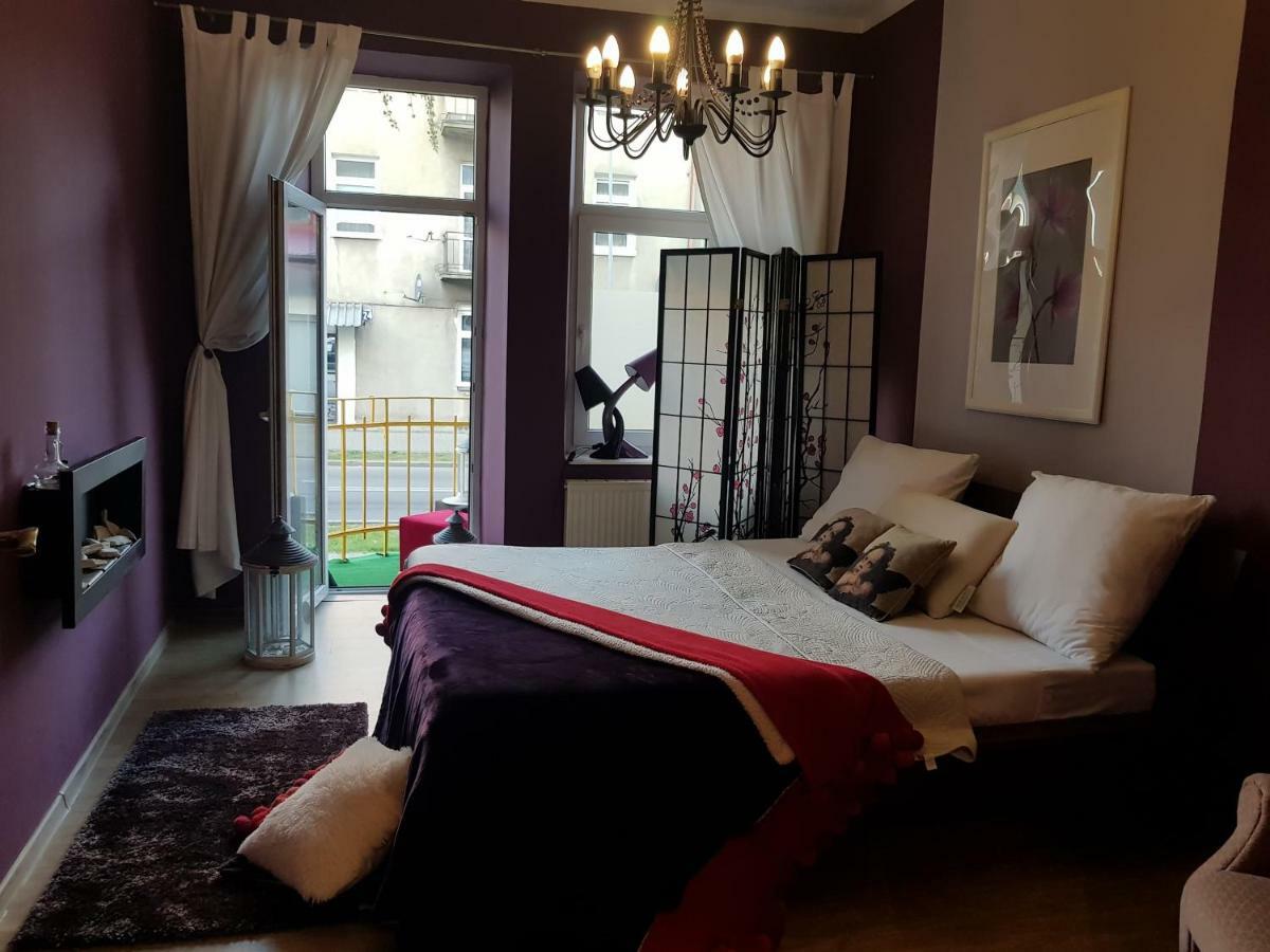 Apartament Pod Aniolami Na Starowce W Radomiu Екстер'єр фото