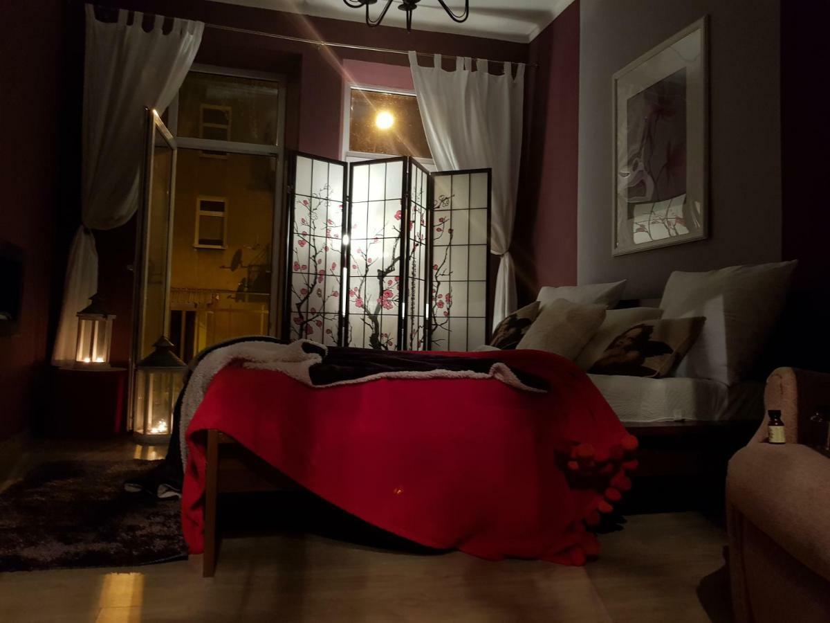 Apartament Pod Aniolami Na Starowce W Radomiu Екстер'єр фото